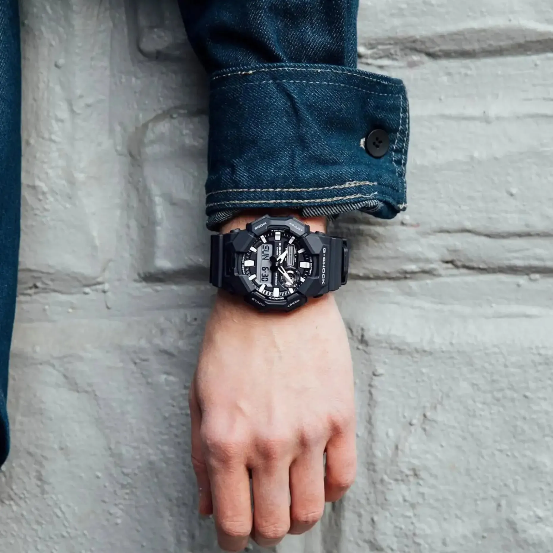 Armbanduhr GA-010